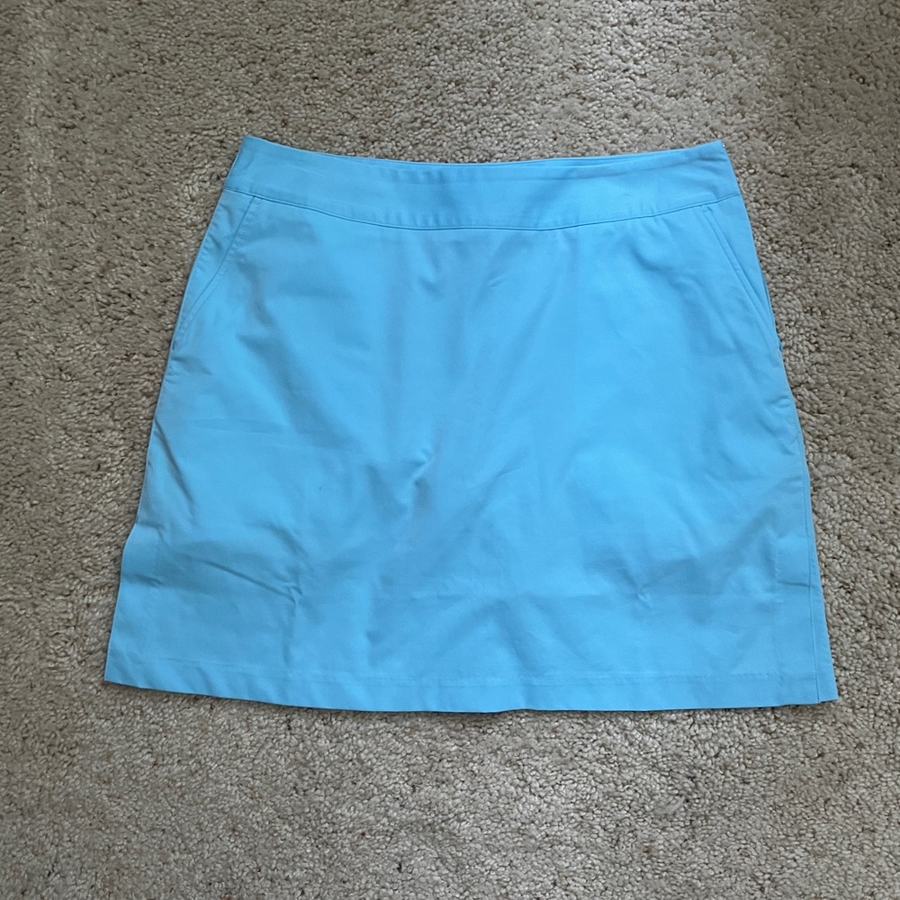Ladies Adidas golf skort sz Small (135)